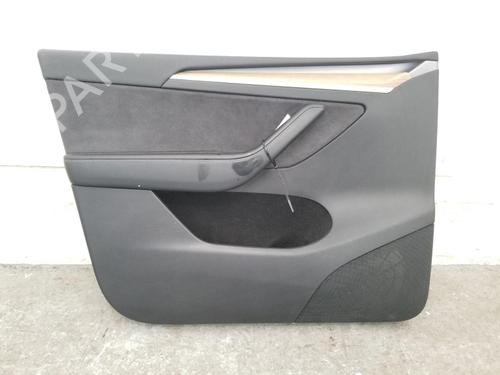 Used Front left panel Front left panel TESLA MODEL Y (5YJY) Long Range All-wheel Drive (514 hp) 40463450 40463450