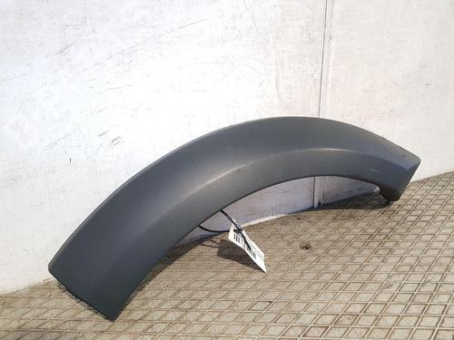 Rear left wheel arch trim LAND ROVER DISCOVERY III (L319) 2.7 TD 4x4 | BP25883536C136 