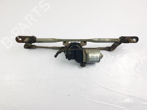 Used Front wiper motor FIAT PANDA (169_) 1.1 (169.AXA1A) (54 hp) 25839425