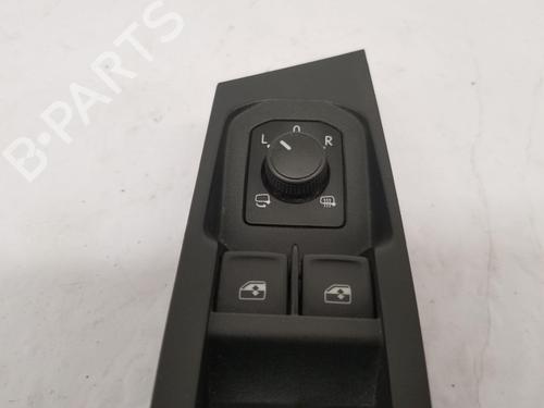 Right front window switch SKODA KAROQ (NU7, ND7) 1.5 TSI | BP40551525I26 - Image 4