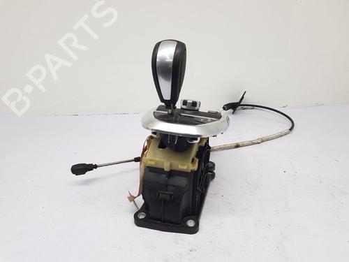 Gear lever LAND ROVER FREELANDER 2 (L359) 2.2 TD4 4x4 | BP30364788M90