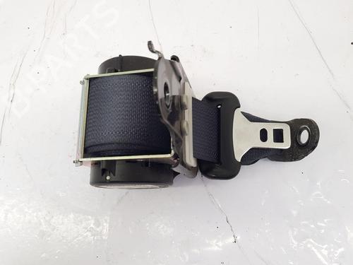 rear-right-seatbelt-mitsubishi-asx-ga_w_-2009-36531842 main image