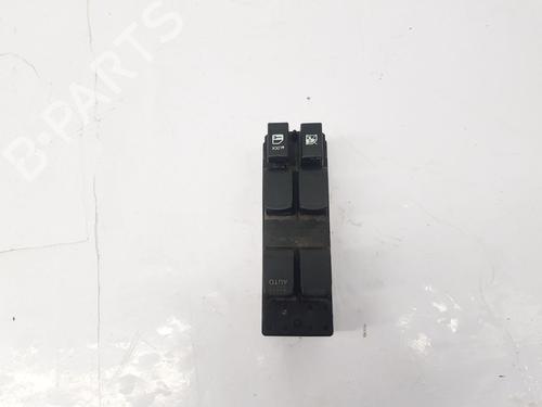 Used Right front window switch SUZUKI SX4 (EY, GY) 1.6 VVT (RW416, YA21S) (120 hp) 30603575