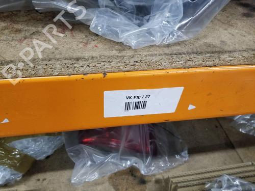 Left headlight MINI MINI CLUBMAN (R55) Cooper D | BP22660615C28 