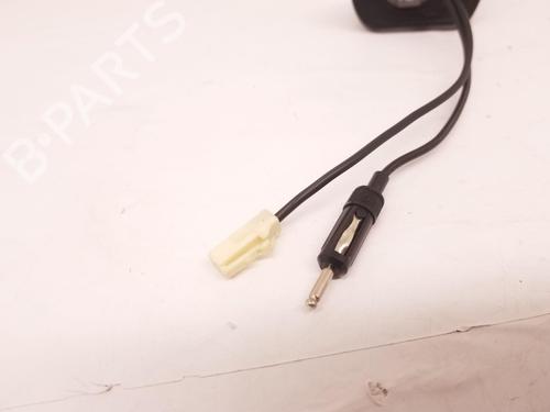 Antenna/Base MITSUBISHI OUTLANDER III (GG_W, GF_W, ZJ, ZL, ZK) 2.2 Di-D 4WD (GF6W) | BP22677735C140 