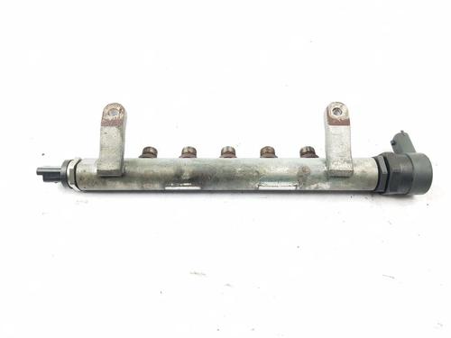 injection-rail-land-rover-freelander-2-l359-2006-2007-2008-2009-2010-2011-2012-2013-2014-2015-30290394 main image