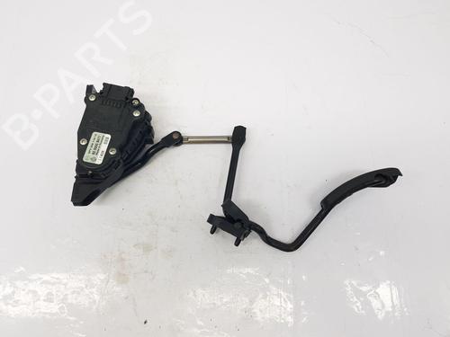 Pedal RENAULT TRAFIC II Van (FL) 2.0 dCi 115 (FL01, FL0U, FL00, FL0H, FL0M) (114 hp) 31574604