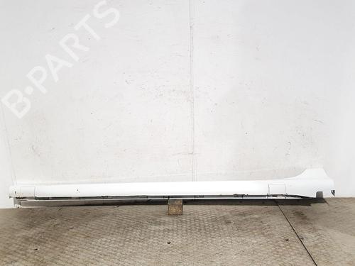 Used Left sideskirt OPEL INSIGNIA B Grand Sport (Z18) [2017-2026]  32275295
