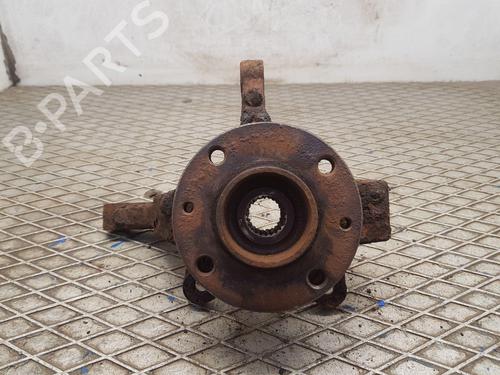 Used Left front steering knuckle NISSAN MICRA III (K12) 1.2 16V (80 hp) 30330708