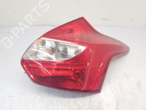 Used Right taillight Right taillight FORD FOCUS III 1.0 EcoBoost (125 hp) 40463376 40463376