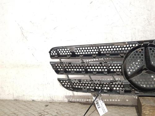 Grille MERCEDES-BENZ M-CLASS (W163) ML 270 CDI (163.113) | BP30713781C40