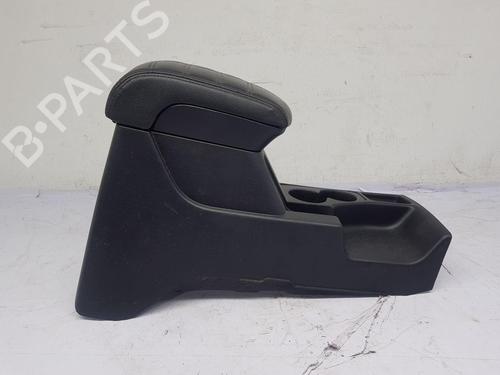 Used Armrest / Center console MITSUBISHI L200 / TRITON (KA_T, KB_T) 2.5 DI-D 4WD (KB4T) (178 hp) 30914931