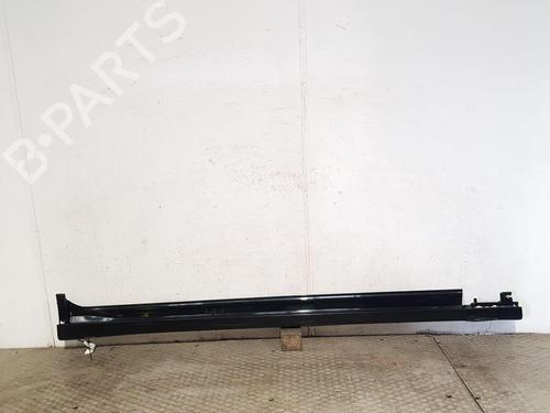 Used Right sideskirt BMW X4 (G02, F98) xDrive M40 i (360 hp) 31819994