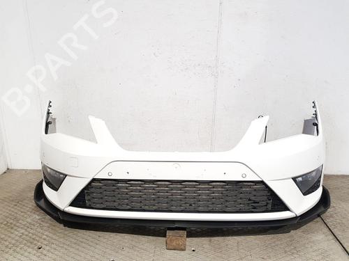 Used Front bumper SEAT LEON (5F1) 1.4 TSI (150 hp) 32149279