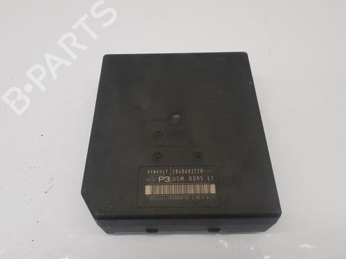 Fuse box RENAULT MEGANE III Hatchback (BZ0/1_, B3_) 1.5 dCi (BZ09, BZ0D, BZ1W, BZ29, BZ14) | BP33130759E1 - Image 6