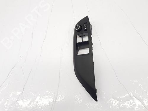Spejlkontakt Spejlkontakt TOYOTA YARIS (_P21_, _PA1_, _PH1_) 1.6 GR 4WD (GXPA16) (261 hp) 36364789 36364789