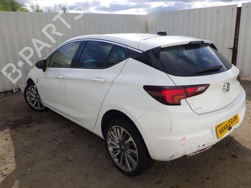 Armrest / Center console VAUXHALL ASTRA Mk VII (K) (B16) 1.2 Turbo | BP33186247I20  - Image 10