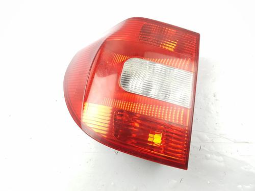 Used Left taillight SKODA YETI (5L) 2.0 TDI 4x4 (140 hp) 28413608