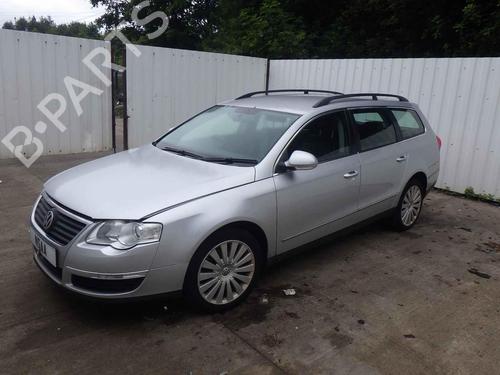 Engine control unit (ECU) VW PASSAT B6 Variant (3C5) 2.0 TDI 16V | BP33558996M57 - Image 10