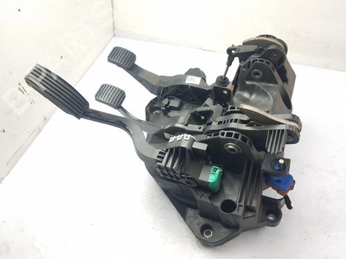 Used Pedal Pedal FIAT 500L (351_, 352_) 1.3 D Multijet (199LXY1A, 199LXY11) (84 hp) 36280817 36280817