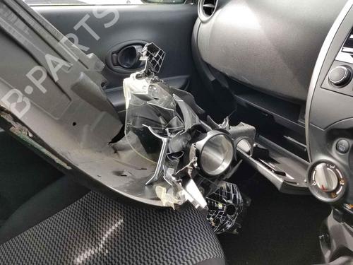 Brugte NISSAN MICRA IV (K13K, K13KK) 1.2 (80 hp) 3479173