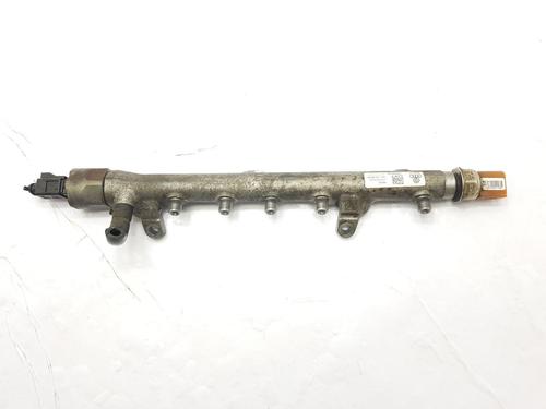 Used Injection rail VW GOLF VI (5K1) 1.6 TDI (105 hp) 28413562