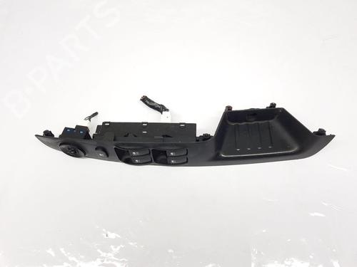 Used Right front window switch HYUNDAI i10 I (PA) 1.2 (86 hp) 31663436