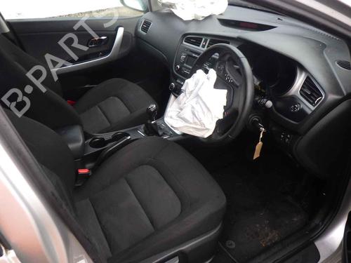 Engine control unit (ECU) KIA CEE'D Sportswagon (JD) 1.4 CVVT | BP38511243M57 - Image 10