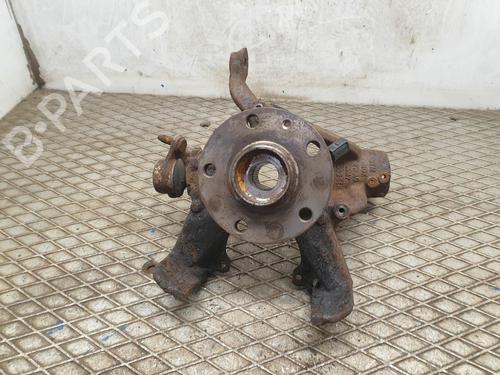 Used Right front steering knuckle SEAT LEON (5F1) 1.2 TSI (110 hp) 30290270