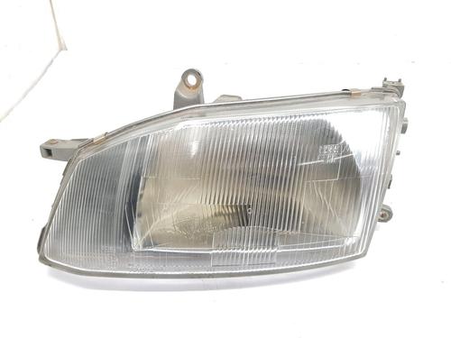 Used Left headlight TOYOTA HIACE IV Van (__H1_, __H2_) 2.5 D-4D (KLH12, KLH22) (88 hp) 30580795