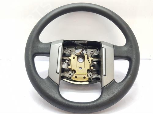 Used Steering wheel LAND ROVER DISCOVERY III (L319) 2.7 TD 4x4 (190 hp) 28157841