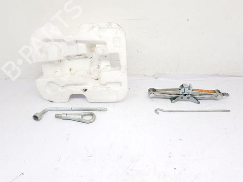 Reservehjul kit NISSAN MICRA IV (K13K, K13KK) 1.2 DIG-S (98 hp) 30264433