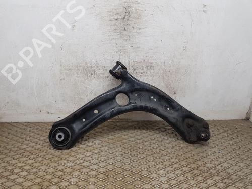 Used Right front suspension arm AUDI Q3 (F3B) 40 TDI quattro (200 hp) 30948537