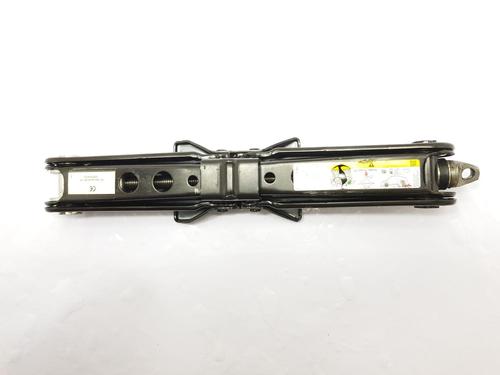 Used Jack Kit AUDI A4 B9 (8W2, 8WC) 1.4 TFSI (150 hp) 29642067