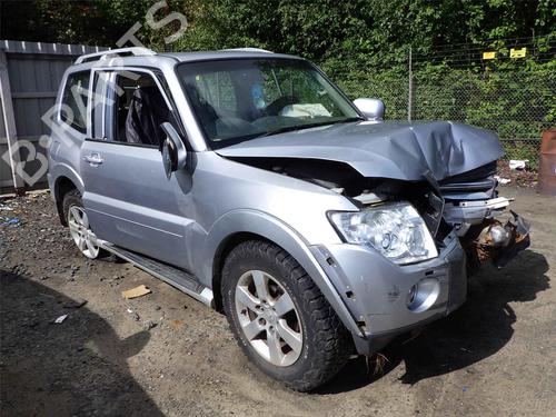 Brugte MITSUBISHI PAJERO IV (V8_W, V9_W)  3.2 DI-D (V88W, V98W)  4554089