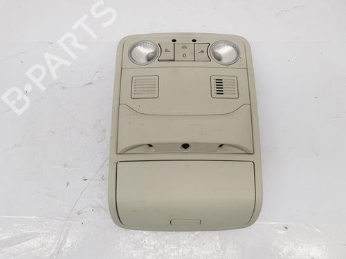 Innenleuchte für Innenleuchte VW GOLF VI (5K1) 1.6 TDI (105 hp) 33890018 33890018