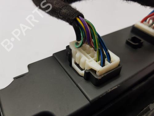 Right front window switch MAZDA 2 (DE_, DH_) 1.3 (DE3FS) | BP28175349I26 