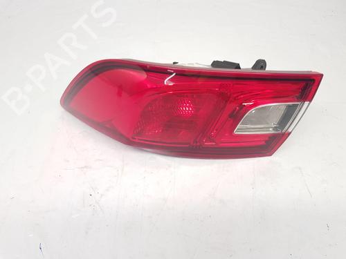 Used Right taillight Right taillight 38335935 38335935