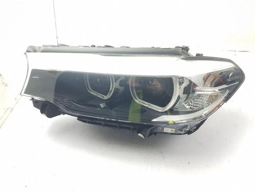Used Left headlight Left headlight BMW 5 (G30, F90) 530 e Plug-in Hybrid (252 hp) 33246786 33246786