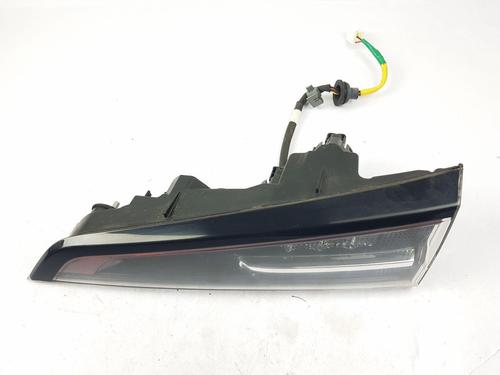 Used Right tailgate light TOYOTA COROLLA Estate (_E21_) 1.8 Hybrid (ZWE211W) (122 hp) 29900602