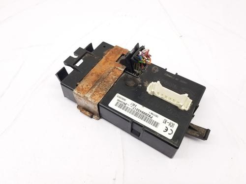 Used Electronic module RENAULT TRAFIC II Van (FL) 2.0 dCi 115 (FL01, FL0U, FL00, FL0H, FL0M) (114 hp) 31603715