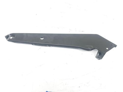 Used Left headlight support VW PASSAT B8 (3G2, CB2) 1.6 TDI (120 hp) 22671994