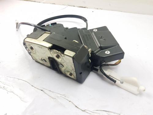 Front right lock SMART FORTWO Coupe (451) 1.0 (451.331, 451.380) | BP32306432C97