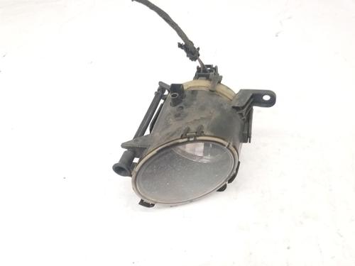 Used Right front fog light Right front fog light 39513121 39513121