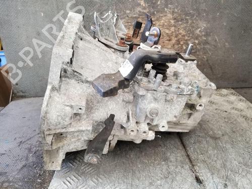 Gearbox HYUNDAI ELANTRA III (XD) | BP24116155M3