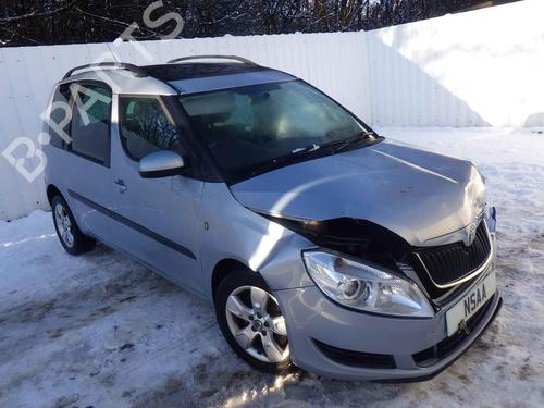 Brugte SKODA ROOMSTER (5J7) 1.6 TDI 4756125
