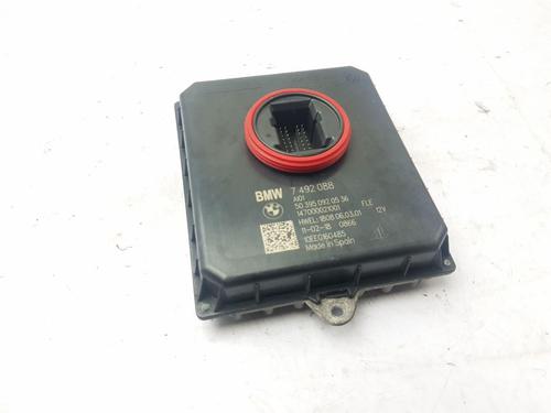 right-headlight-mini-mini-clubman-f54-2014-32509705 main image