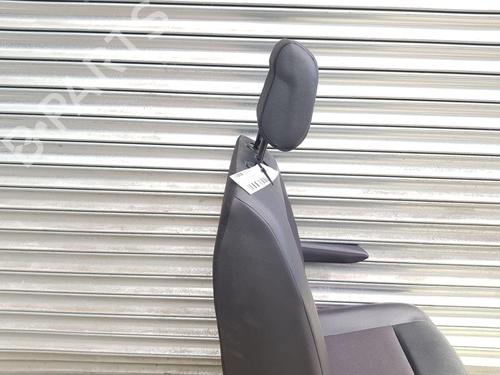 Right front seat VAUXHALL VIVARO C Van (K0) 1.5 | BP36052130C16 - Image 16