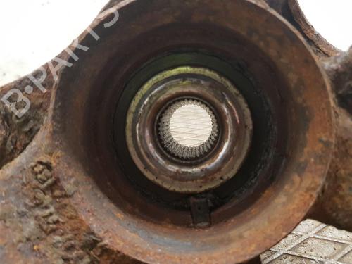 Left front steering knuckle VW TRANSPORTER T5 Van (7HA, 7HH, 7EA, 7EH) 2.0 TDI | BP32003934M25