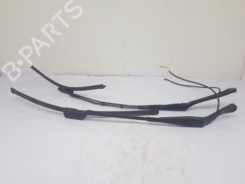 Used Front windshield wiper arm Front windshield wiper arm TESLA MODEL 3 (5YJ3) [2017-2026] 40220394 40220394